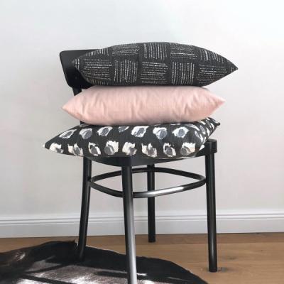 Preview: Kissen Kombination in altrosa, und schwarz